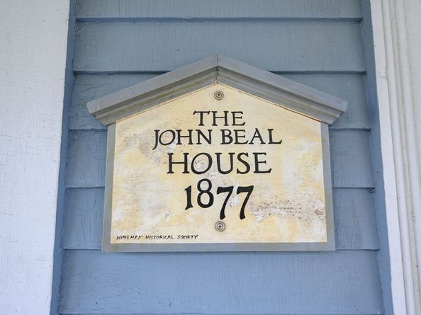 327 East St, Hingham MA 02043