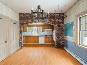 327 East St, Hingham MA 02043