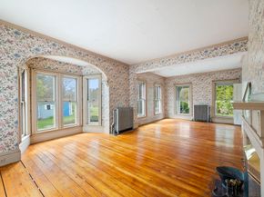 327 East St, Hingham MA 02043