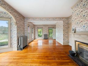 327 East St, Hingham MA 02043