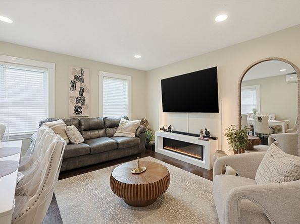 64 Parker St, Maynard MA 01754