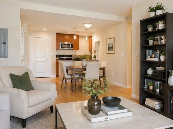 16 Miner Street 501, Boston MA 02215