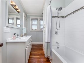 26 Cedar St 2, Marblehead MA 01945