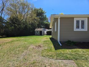1 Ridge Hill Rd, Canton MA 02021