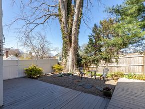 3 Massasoit St, Plymouth MA 02360