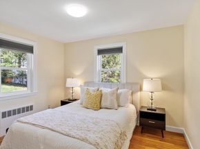 16 Lakeview Dr, Littleton MA 01460