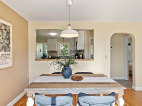 16 Lakeview Dr, Littleton MA 01460