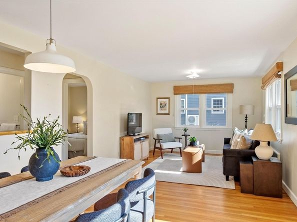 16 Lakeview Dr, Littleton MA 01460
