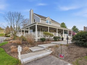 59 Hillside Dr 59, Wayland MA 01778