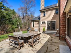 123 Lincoln Road, Lincoln MA 01773