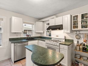 6-8 Hawthorne Park 2, Cambridge MA 02138