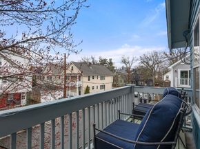 6-8 Hawthorne Park 2, Cambridge MA 02138