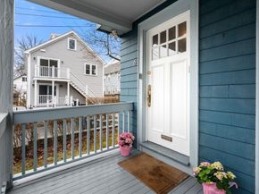 6-8 Hawthorne Park 2, Cambridge MA 02138