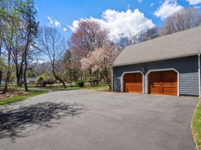 3 Bridle Path, Sherborn MA 01770