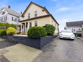 9 Robbins St, Waltham MA 02453