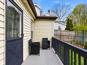 9 Robbins St, Waltham MA 02453