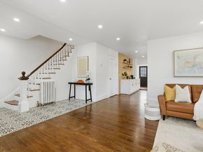 9 Robbins St, Waltham MA 02453