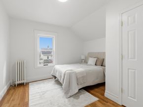 9 Robbins St, Waltham MA 02453