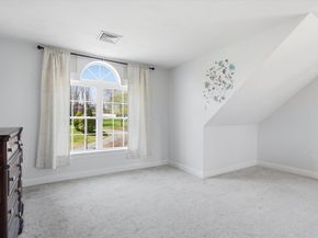 39 Iadarola Ave, Milford MA 01757