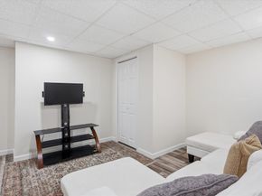 39 Iadarola Ave, Milford MA 01757
