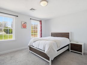 39 Iadarola Ave, Milford MA 01757