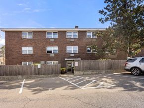 881 Main St 5, Walpole MA 02081