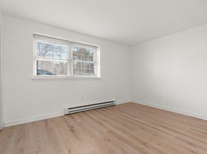 881 Main St 5, Walpole MA 02081