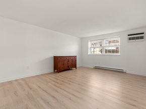 881 Main St 5, Walpole MA 02081