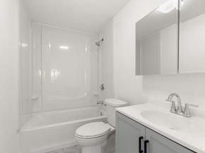 881 Main St 5, Walpole MA 02081
