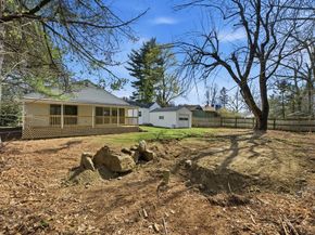 309 Pleasant St, Paxton MA 01612
