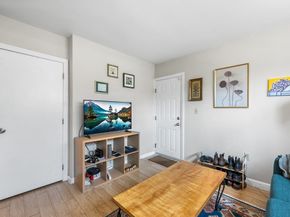 5 Centre St 11, Cambridge MA 02139