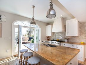 30 Crooked Lane, Duxbury MA 02332