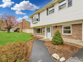 5 Currier Drive, Framingham MA 01701