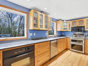 5 Currier Drive, Framingham MA 01701