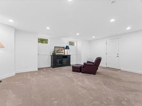 279 Oakland Street, Wellesley MA 02481