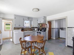 19 Peck Ave, Plymouth MA 02360