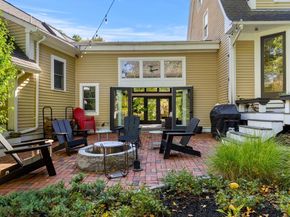 11 Archelaus Hill Rd, West Newbury MA 01985