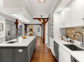11 Archelaus Hill Rd, West Newbury MA 01985