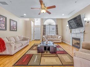 1 Dunia Ln 1, Northborough MA 01532