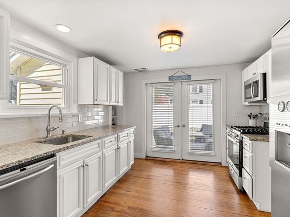 4 6th St, Ipswich MA 01938