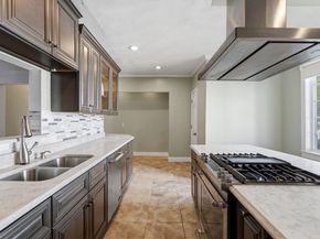 20 Lexington St, Lynn MA 01902