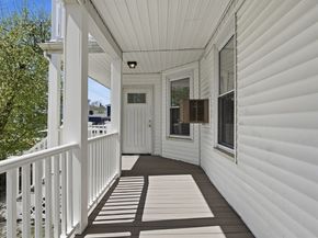 20 Lexington St, Lynn MA 01902