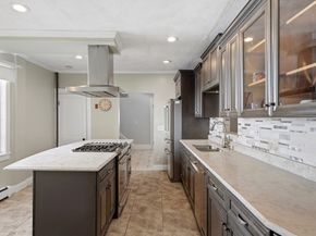 20 Lexington St, Lynn MA 01902