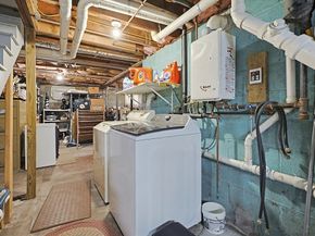 234 Allen Rd, Billerica MA 01821