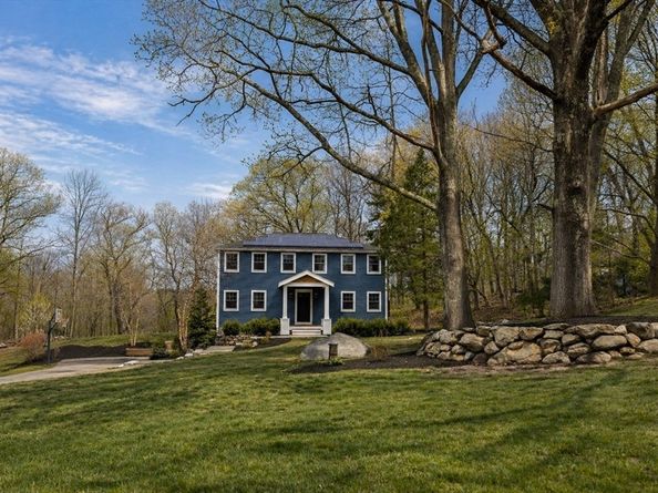 3 Kimberly Drive, Medway MA 02053