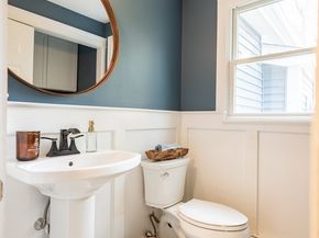 3 Kimberly Drive, Medway MA 02053