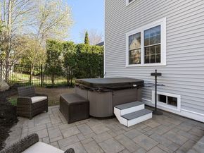 152 Charlton St, Arlington MA 02476