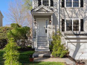 152 Charlton St, Arlington MA 02476