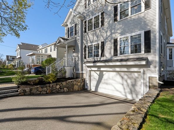 152 Charlton St, Arlington MA 02476