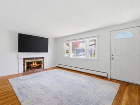 11 Cannon Rock Rd, Lynn MA 01904